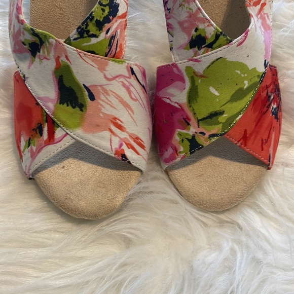 A2 By Aerosoles slingback sandals - Picture 2 of 8